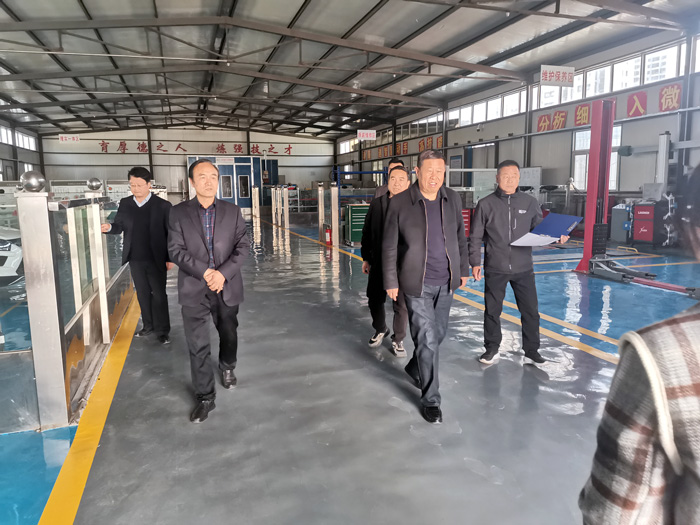 学校开展五一节前校园安全大检查