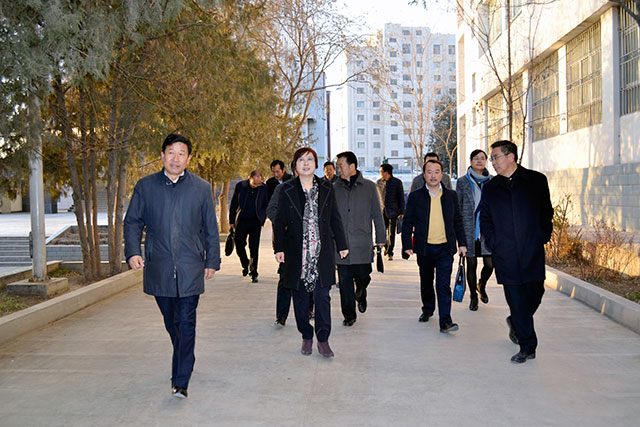 王海燕到我校调研指导工作