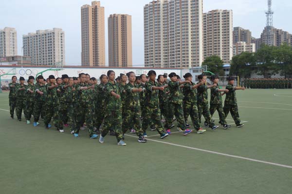 14级队列.jpg